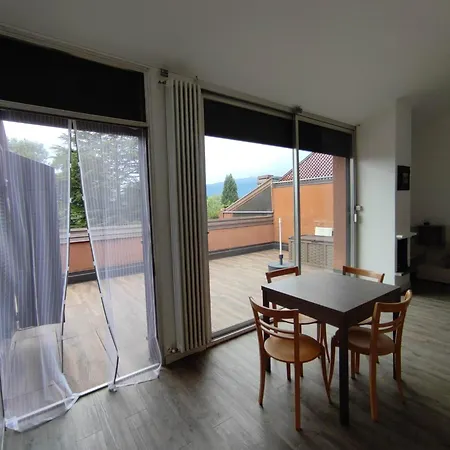 & Pool House Apartment